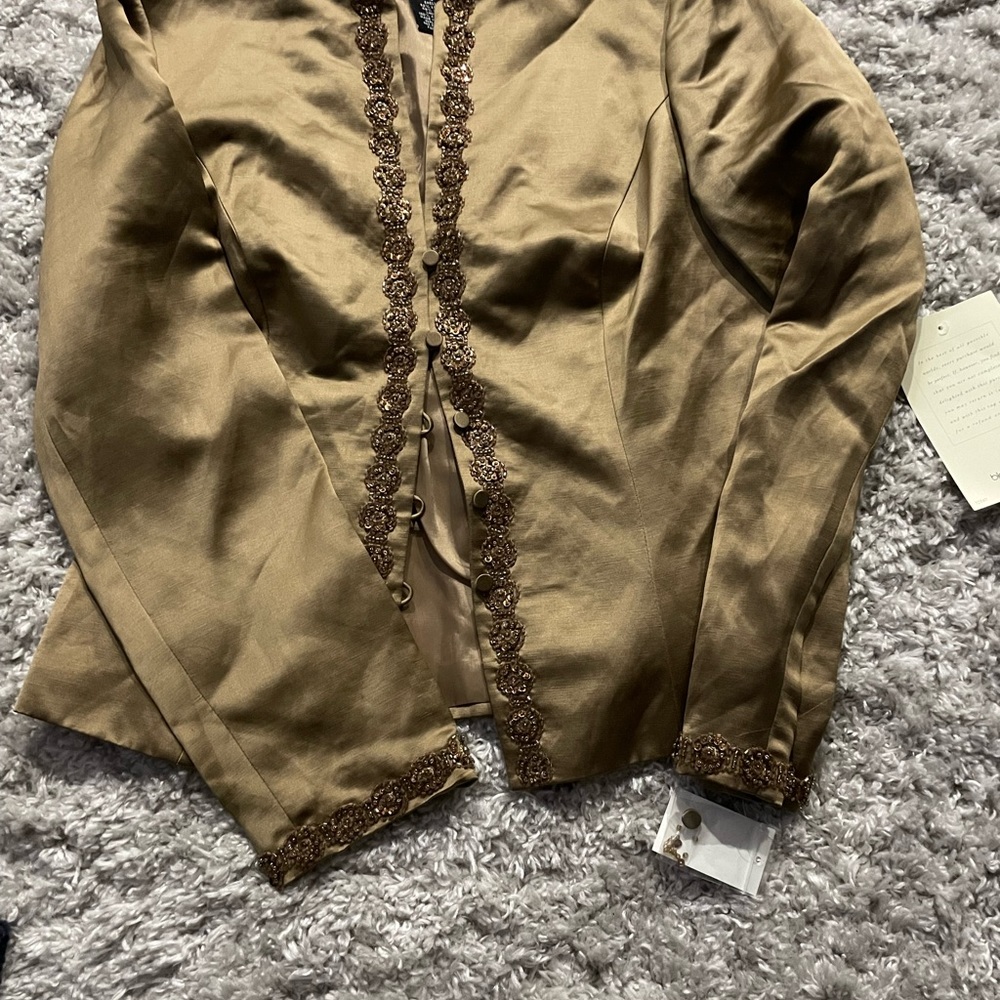 jacket - Picture 3 of 3